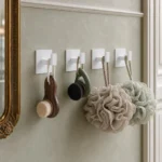 Patère murale adhésive aluminium blanc