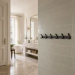 Patère murale salle de bain 6 crochets alu noir