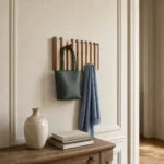 Porte-manteau mural bois clair carré
