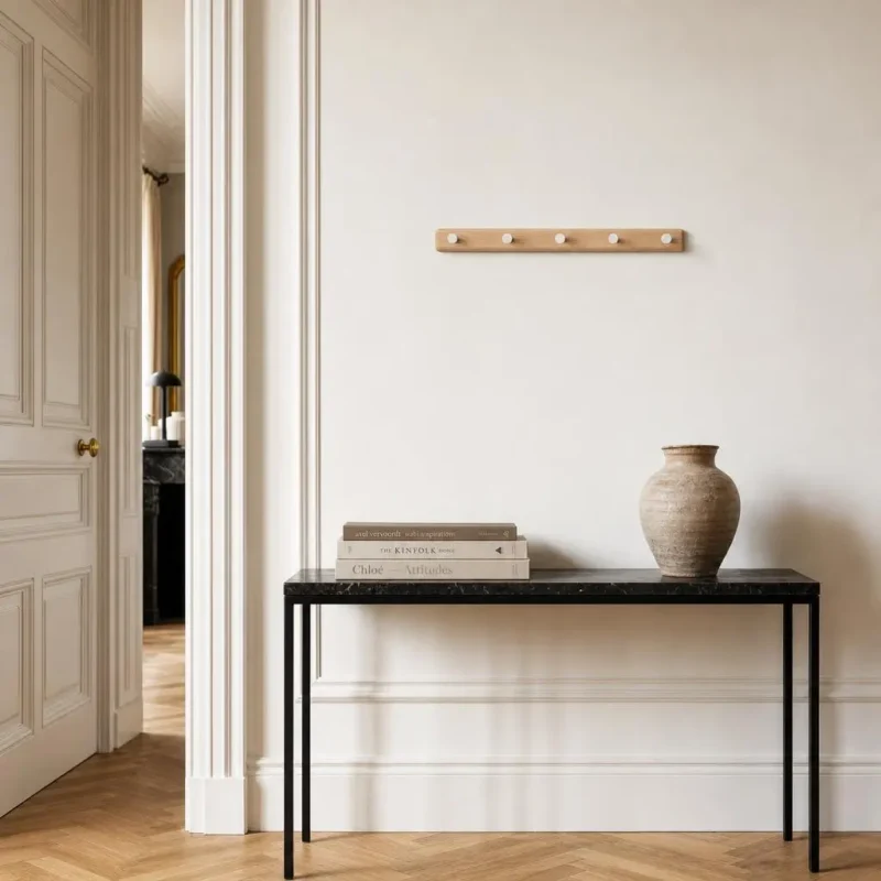 Porte-manteau mural bois naturel crochets blancs