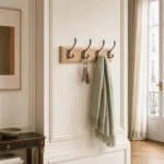 Porte-manteau mural bois vieillit 4 crochets