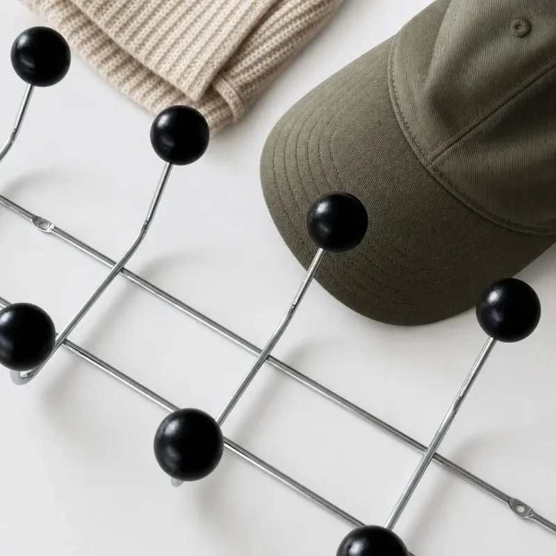 Porte-manteau mural métal noir 12 crochets bois