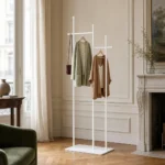 Porte-manteau sur pied métal blanc et doré