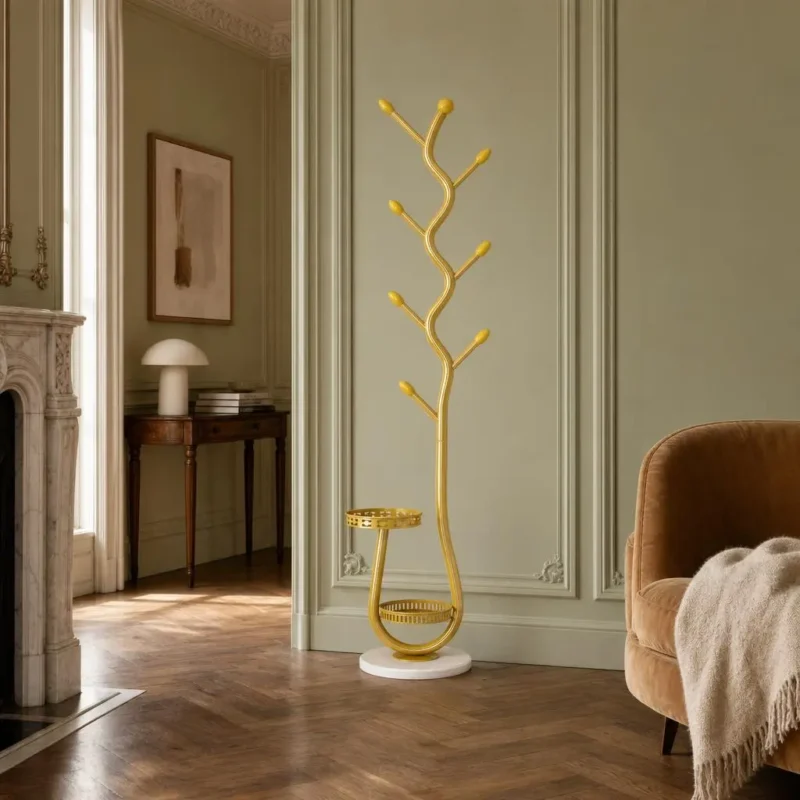 Porte-manteau sur pied métal doré 8 crochets branches