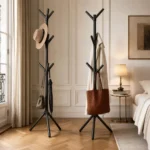 Porte-manteau sur pied plastique noir